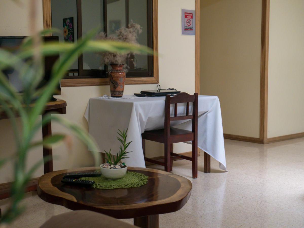 Monte Los Lirios Lodge Monteverde Εξωτερικό φωτογραφία